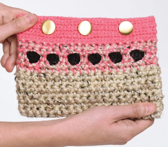 Crochet Polka Pouch Patterns  Free Download