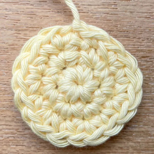 Quick Crochet Daisy Coaster Pattern