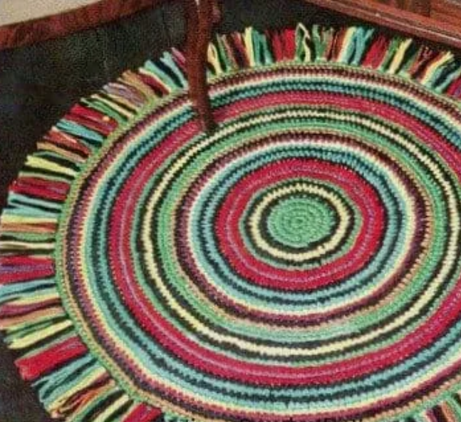 Vibrant Round Crochet Rug Pattern