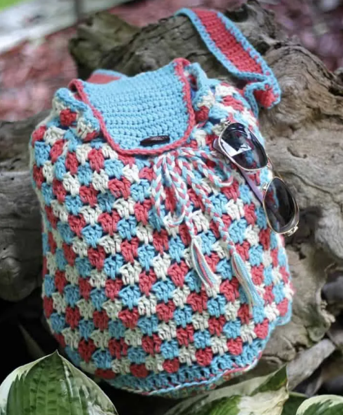 Vibrant Checkered Crochet Crossbody Bag Pattern