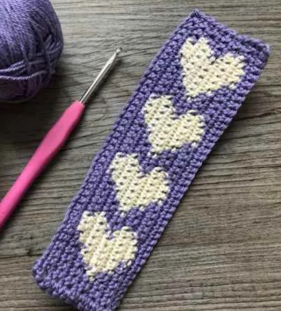 Little Hearts Bookmark Crochet Pattern