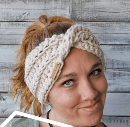 Cozy Twisted Crochet Headband Pattern