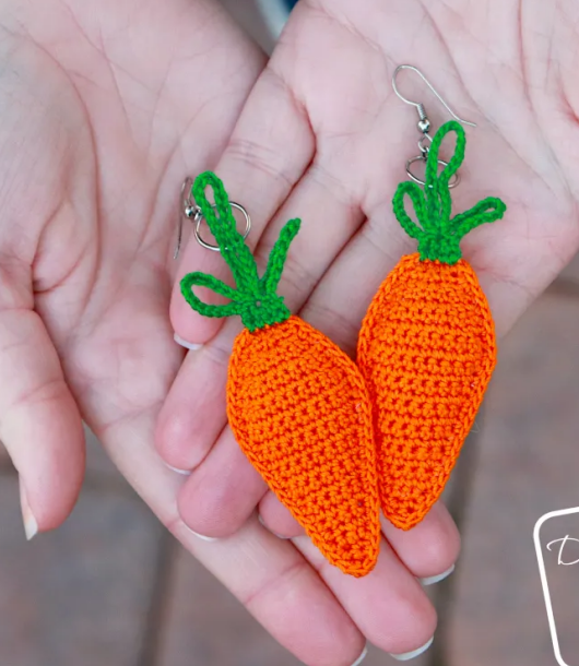 Vibrant Carrot Crochet Earrings Pattern