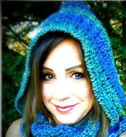 Crochet Hooded Scarf  Free Pattern