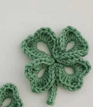 Quick Crochet Flowers Free Clover Pattern