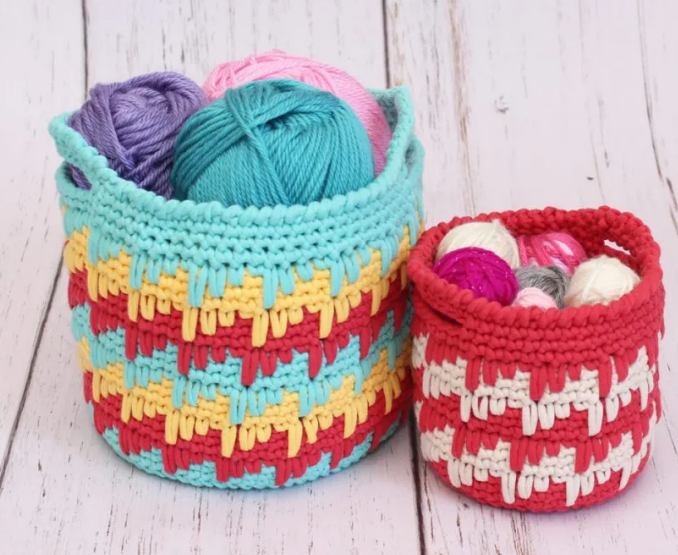 Spike Stitch Yarn Baskets  Free Pattern