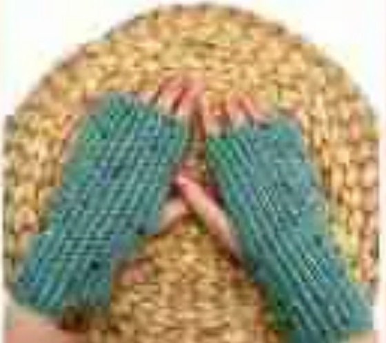 Teal Fingerless Crochet Gloves Pattern