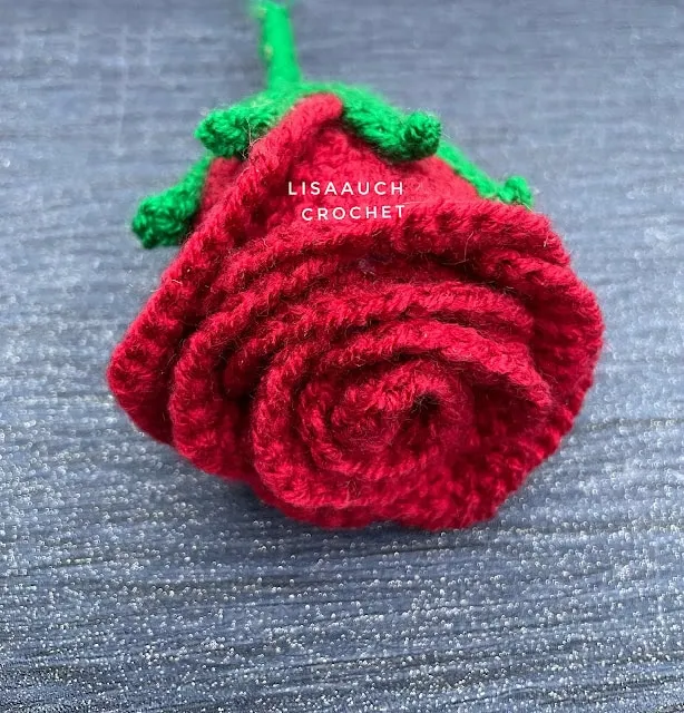 Crochet Rose Pattern for Valentines Projects