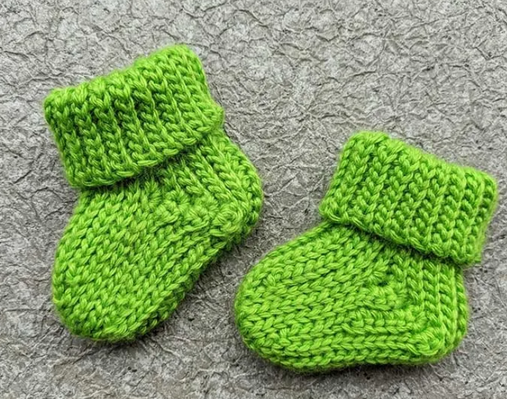 Free Crochet Baby Booties Pattern