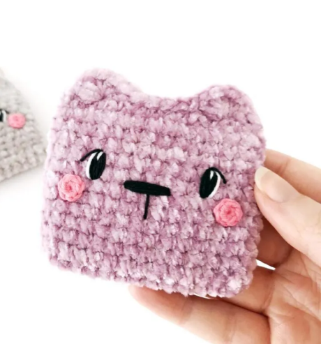 Free Bear Crochet Pouch Pattern