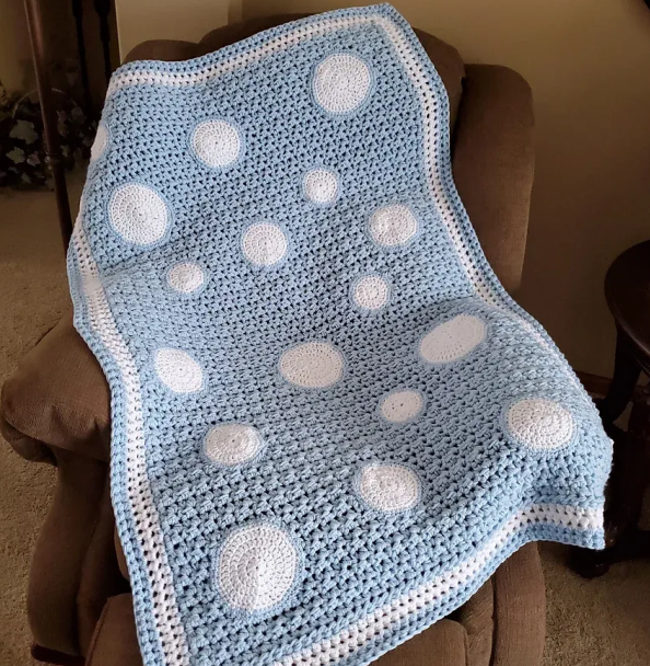 Polka Dot Baby Blanket Crochet Pattern