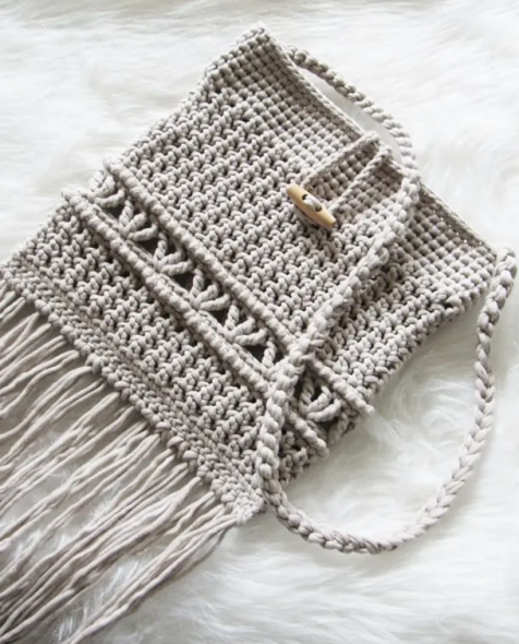 One Skein Crochet Boho Bag Pattern