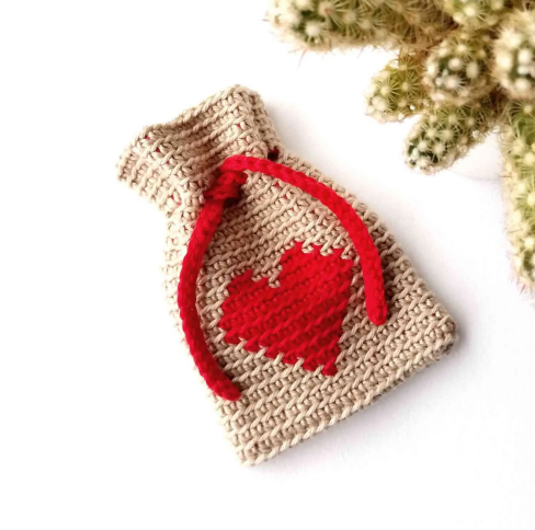 Heart Motif Crochet Bag Pattern