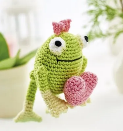 Charming Amigurumi Frog Crochet Patterns