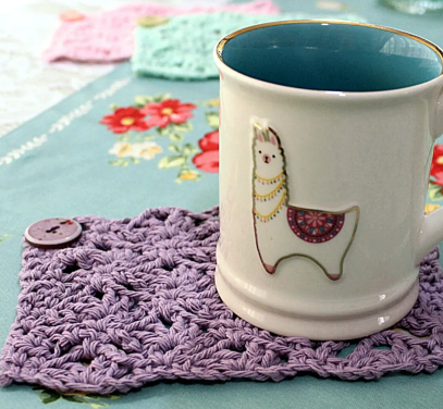 Diamond Shells Mug Rug Beginner Crochet Projects