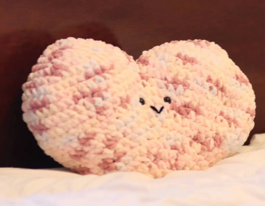 Free Crochet Pillow Patterns Jumbo Heart