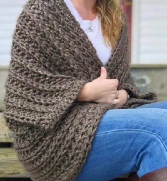 Juno Chunky Shrug Crochet Pattern