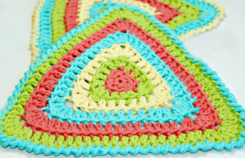 Vibrant Triangle Crochet Dishcloth Pattern