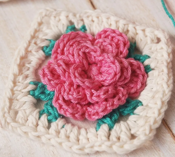 Crochet Rose Granny Square Pattern