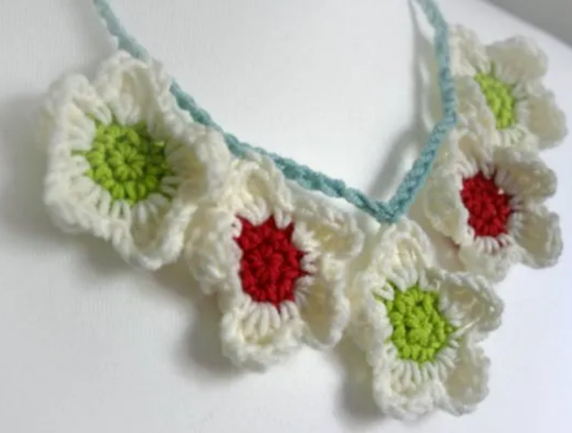 Blossom Crochet Necklace Free Jewelry Pattern