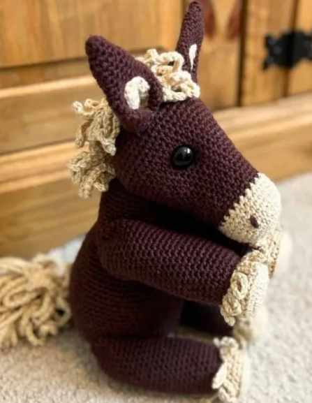 Crochet Horse Pattern Jeremy the Cart Horse